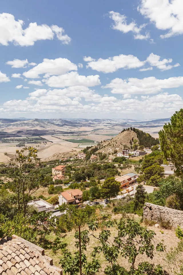 Paesaggio delle colline lucane visto da Montescaglioso